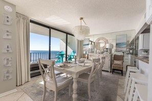 Gulf front dining