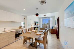 APAPARTMENTARTMENT