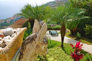 2 Ourmadeira Villas In Madeira Moradia Da Falesia Garden