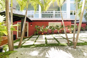 Courtyard (2)