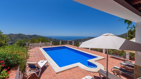 Casa Angelica Cómpeta by Ruralidays