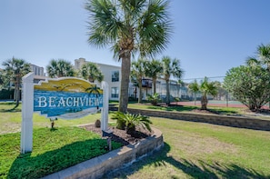 Beachview entrance
