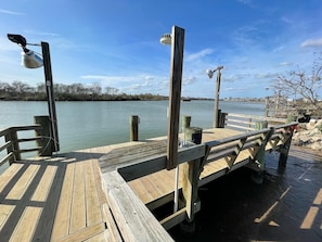 Lighted boat dock/fishing pier