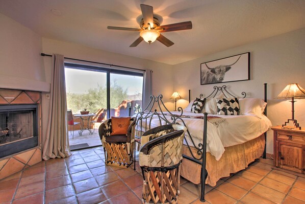 Cave Creek Vacation Rental | 1BA | Studio | 400 Sq Ft | 1 Step Required