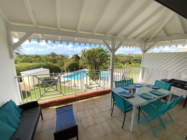 Terrasse Vue Piscine/Mer/Dégagée Janvier 23