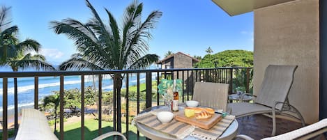 Kaanapali Shores 404 lanai with ocean view1