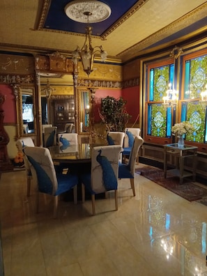 Dining room. baroque elements. off kitchen