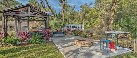 Crystal River Vacation Rental | 3BR | 2BA | 1,248 Sq Ft | Step-Free Access