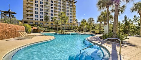 Destin Vacation Rental | 1BR | 1BA | 9th-Floor Condo