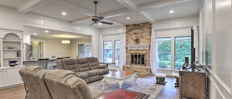 Waco Vacation Rental | 4BR | 3BA | Step-Free Access | 2,639 Sq Ft