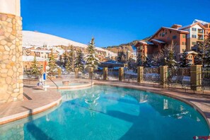 Outdoor Heated Pool & Hot Tub!