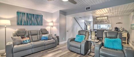 Panama City Beach Vacation Rental | 2BR | 2BA | Stairs Required | 1,150 Sq Ft