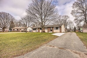 Duplex Exterior | Single Story