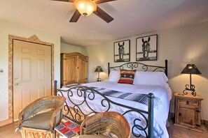 Studio | King Bed | Southwest Decor