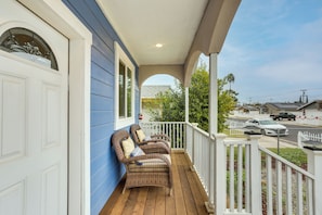 Porch | Keyless Entry