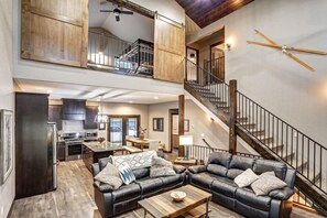 Living room & Loft view