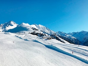 Surroundings [winter] (1-5 km)
