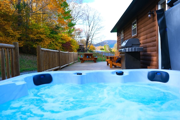 Enjoy your private hottub just steps from the backdoor.
