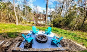 Enjoy a fire with views of Lake Livingston.