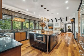 Fully stocked updated kitchen to prep all your group meals.