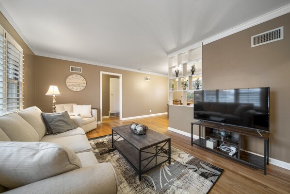 Comfy living room to chill or watch TV
