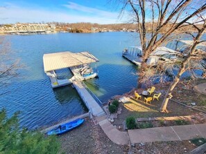 Just steps away, your private dock awaits in a serene cove! 🚤✨ Enjoy a large boat slip, jet ski slip with a lift, and a swimming platform with stairs. Complimentary kayaks and life jackets are included for your adventure!

Need a boat ramp? It’s just 5 minutes away, with nearby boat rentals for added convenience. Feel free to reach out with any questions about the dock or boat...
