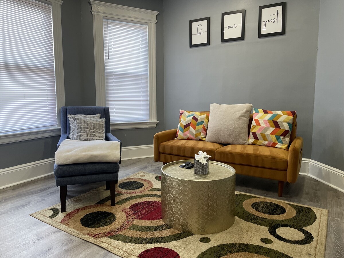STYLISH HOME 20 MINS AMERICAN DREAM MALL NYC EWR