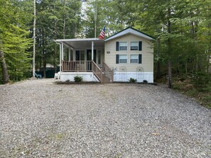 29 Purple Rd Point Sebago
