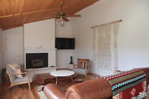 Living Room facing west