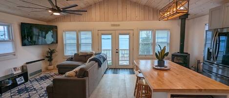 Kitchen and living area located on main level 