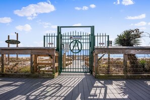 Private Neighborhood Beach Access