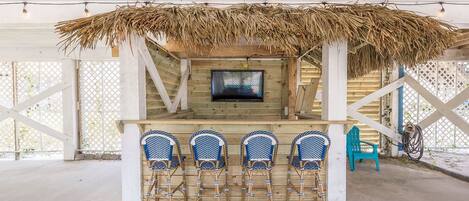 Tiki bar and outdoor TV for your enjoyment