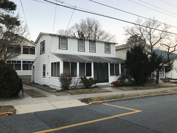 103 Hickman Front Cottage
