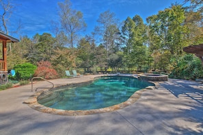 Stanely Creek Pool Deck
