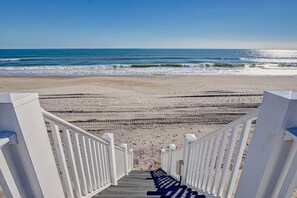 Steps to paradise!