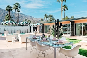 Your private Palm Springs retreat!