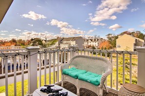 Private Balcony | 3 Miles to Bethany Beach Boardwalk