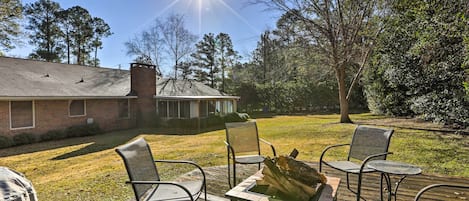 Dothan Vacation Rental | 3BR | 2BA | 1,880 Sq Ft | Stairs Required to Enter