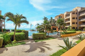 Common areas leading to the pool