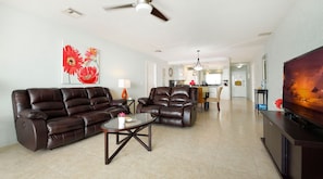 Spacious living area with nice ocean view