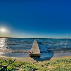 Another picture of the dock at Samoset beach