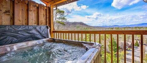 Relaxing soak guaranteed in private outdoor hot tub