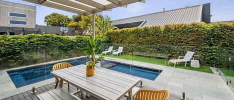 Outdoor entertaining area