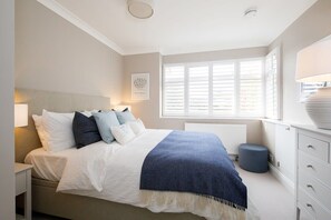 Bright and healthy ambiance enriches the comfort levels of all four bedrooms