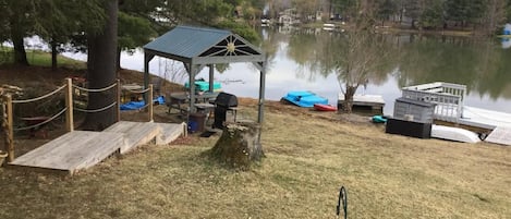 Relax lakeside at the pavilion, or hop in a kayak or paddle boat on the water.