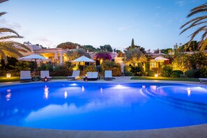 Piscina Vila Balaia