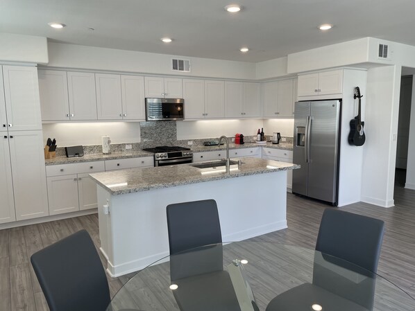 Open floor plan with gourmet kitchen… ready to entertain