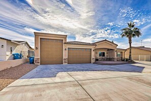 House Exterior | Garages Not for Guest Use