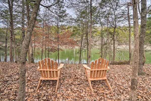 Golden Vacation Rental | 2BR | 2BA | Step-Free Entry | 2,142 Sq Ft