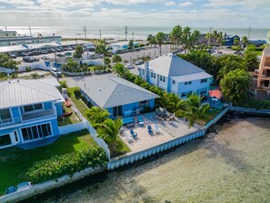 Bayfront and Close to Gulf Beaches